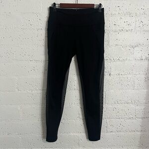 Victoria's Secret Sport Womens Athletic Leggings M Black Sheer Calf Workout U3